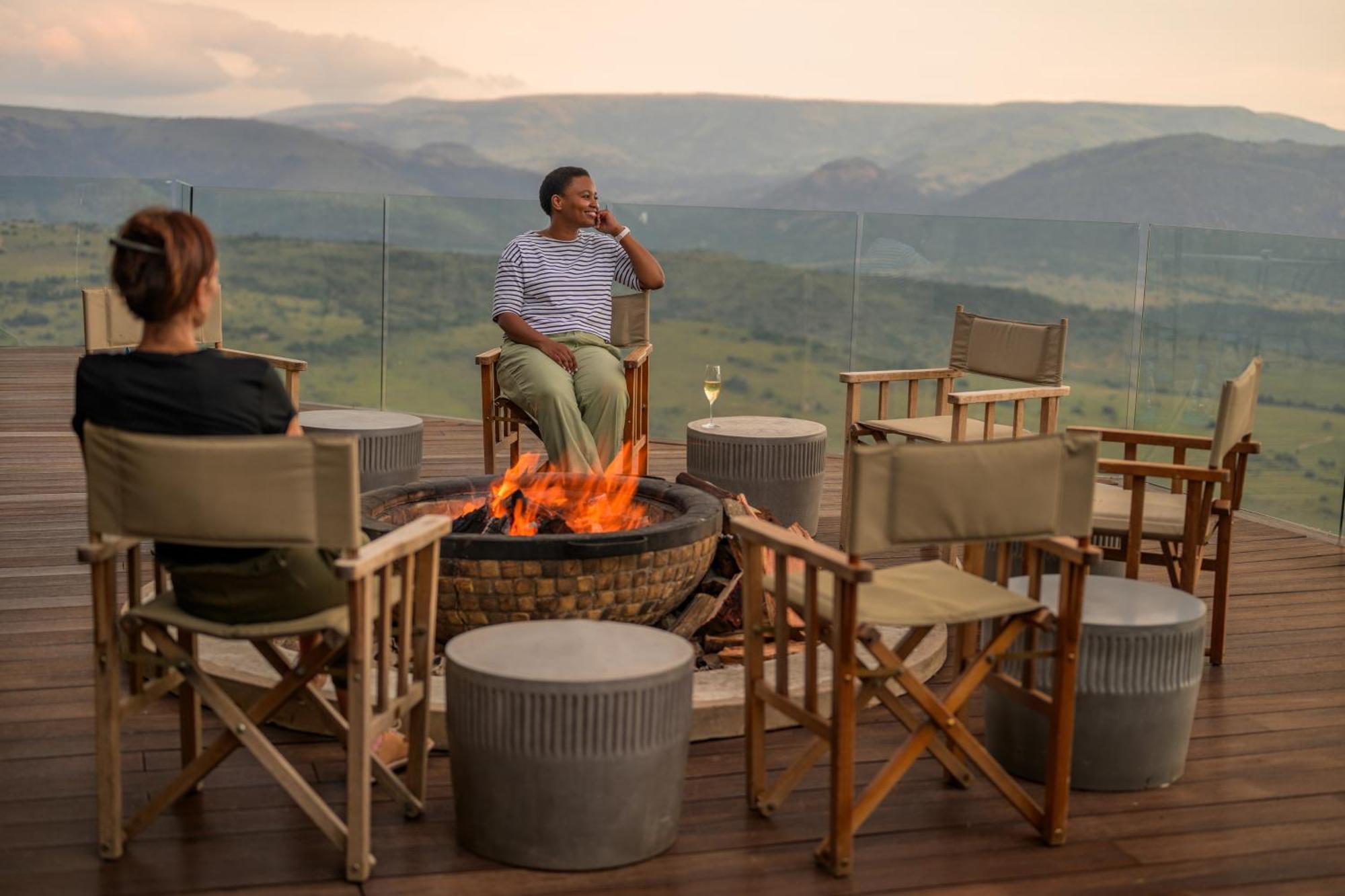 Zulu Rock Lodge - Babanango Game Reserve Ulundi Eksteriør billede